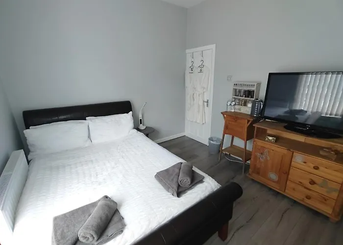 Double Room Close To Efc Lfc Liverpool City Centre